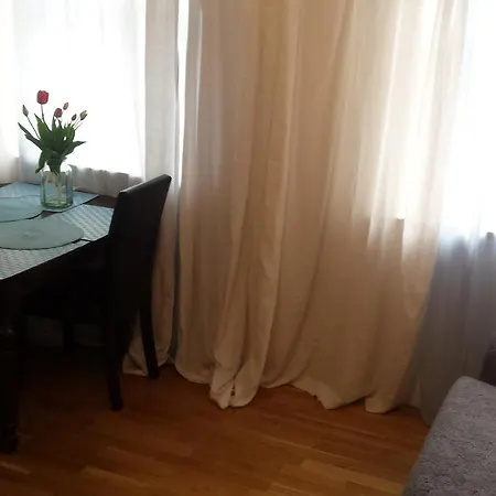 Kapteinu Iela 21 Homestay Ventspils