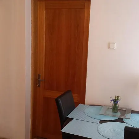 Kapteinu Iela 21 * Ventspils