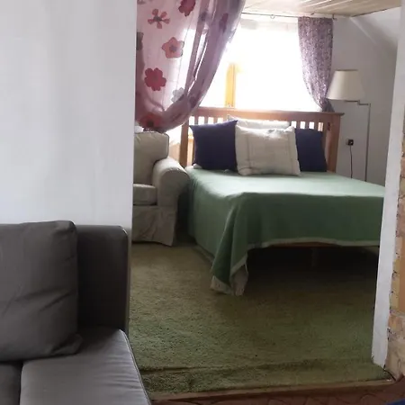Rum i privatbostad Kapteinu Iela 21 *